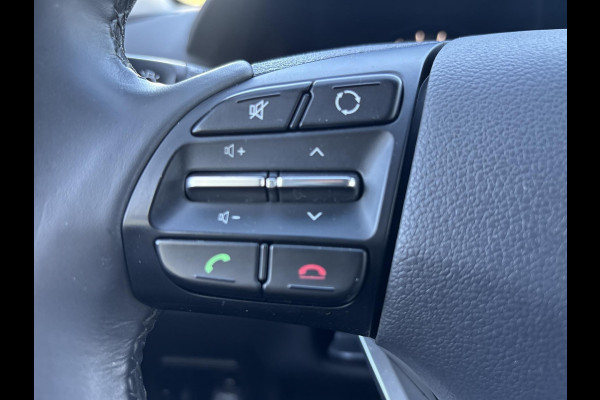 Hyundai IONIQ 1.6 GDi i-Motion  | adaptive cruise control | climate control  | achteruitrijcamera | DAB | Hyundai IONIQ 1.6 GDi i-Motion  | adaptive cruise control | climate control  | achteruitrijcamera | DAB |