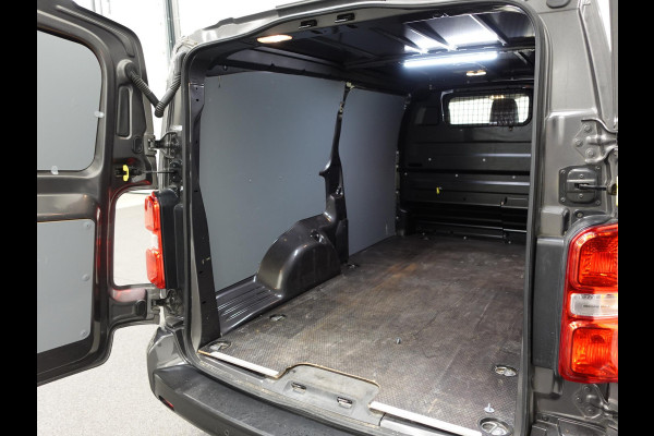 Citroën Jumpy 122pk Automaat XL L3H1 Sport Edition Trekhaak Navigatie 360 Camera Cruise control Standkachel Parkeersensoren LED Citroën Jumpy 122pk Automaat XL L3H1 Sport Edition Trekhaak Navigatie 360 Camera Cruise control Standkachel Parkeersensoren LED