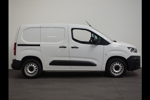 Citroën Berlingo 130pk Automaat Apple Carplay Cruise control Parkeersensoren 3-zits Airco Euro6 Citroën Berlingo 130pk Automaat Apple Carplay Cruise control Parkeersensoren 3-zits Airco Euro6