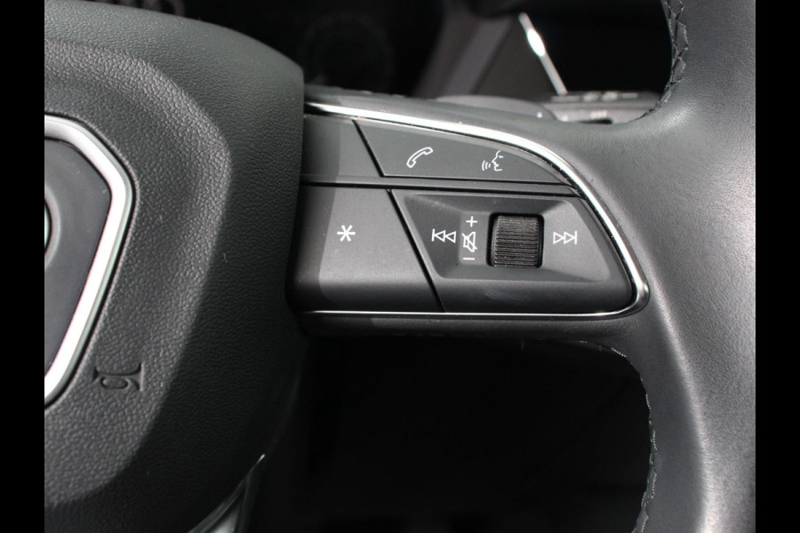 Audi A3 Sportback 40 TFSI e PHEV 204pk Advanced S Tronic | Panorama dak | Climate control | Adaptive cruise control | LED | Parkeersensoren | Keyless | Navigatie | Verwarmde voorstoelen | Apple Carplay/ Android Auto