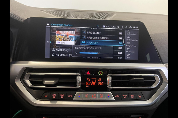 BMW 3 Serie Touring 320e M-Sport Aut-8 Panoramadak Adaptive M-Technic Chassis LED Navi Cruise Control PDC VA 19" LM Velgen Shadowline