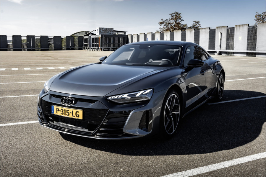 Audi e-tron GT GT 93 kWh | Orgineel NL auto | Adaptive Luchtvering | Matrix Beam | Audi MMI