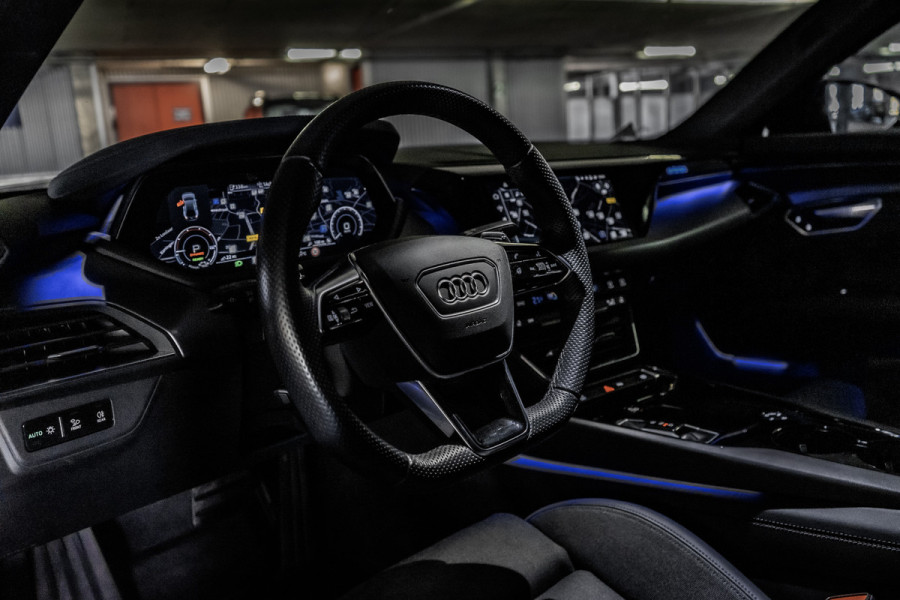 Audi e-tron GT GT 93 kWh | Orgineel NL auto | Adaptive Luchtvering | Matrix Beam | Audi MMI