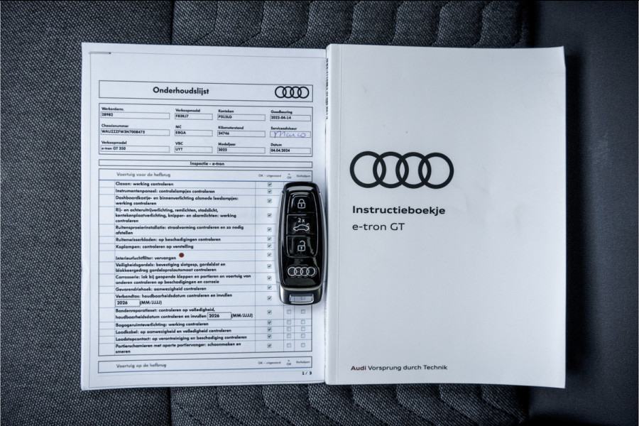 Audi e-tron GT GT 93 kWh | Orgineel NL auto | Adaptive Luchtvering | Matrix Beam | Audi MMI