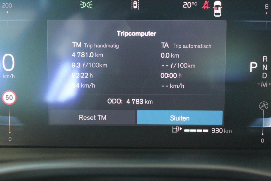 Volvo XC40 B4 211PK Automaat Plus Dark Google Infotainment / Verwarmbare voorruit / Semi elektrisch wegklapbare trekhaak / Elektrisch verstelbare voorstoelen met geheugen op de bestuurdersstoel
