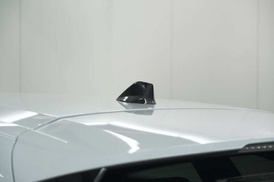 Peugeot 308 SW 1.6 Plug-in Hybrid 180 Allure | Perfecte Staat | 360 Camera | Adaptieve Cruise Control | Navigatie | Apple Carplay