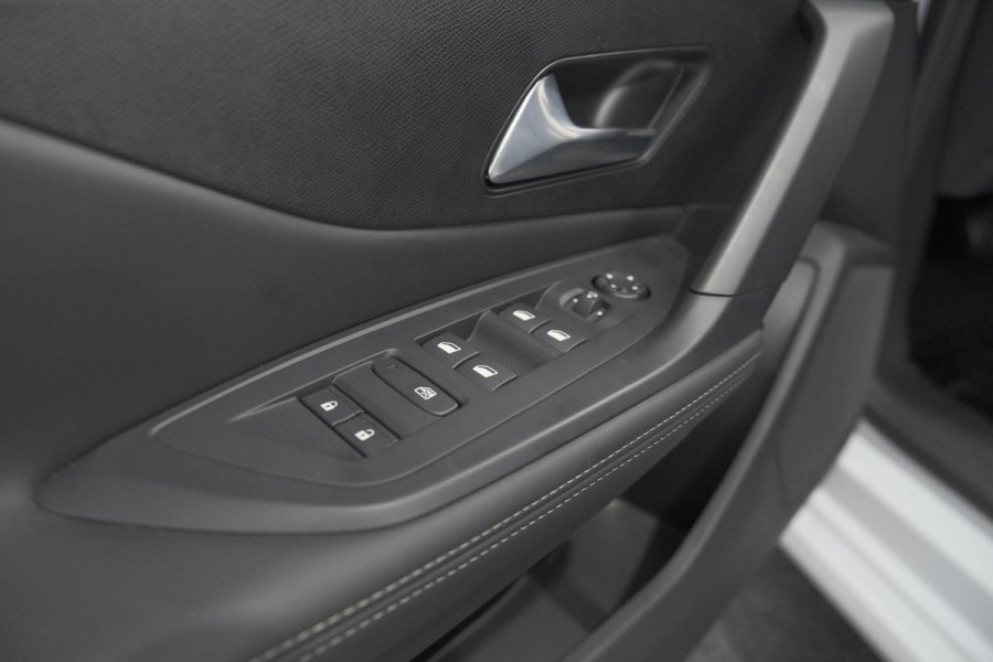 Peugeot 308 SW 1.6 Plug-in Hybrid 180 Allure | Perfecte Staat | 360 Camera | Adaptieve Cruise Control | Navigatie | Apple Carplay