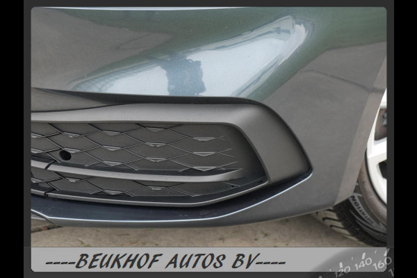 Seat Leon 1.0 TSI Style Business Intense Trekhaak Carplay