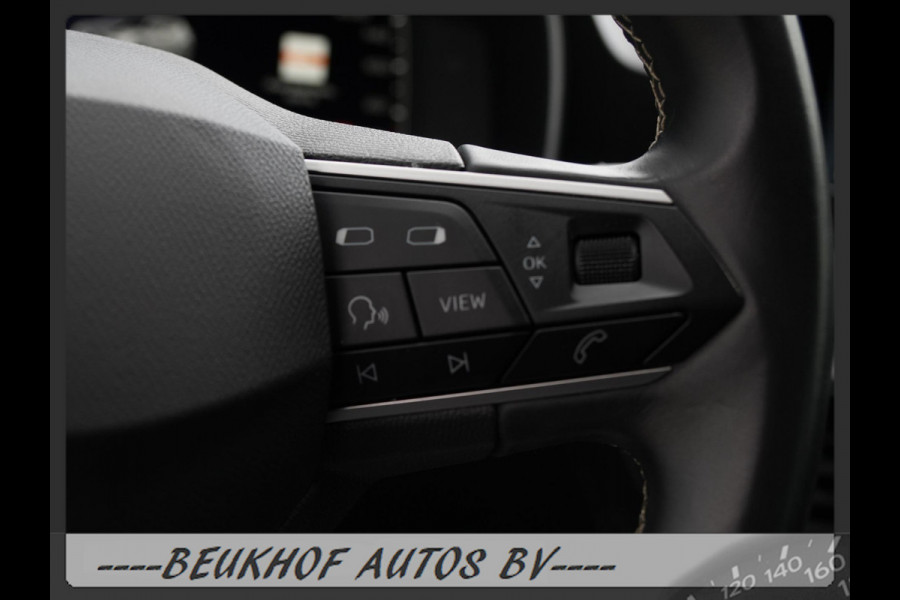 Seat Leon 1.0 TSI Style Business Intense Trekhaak Carplay