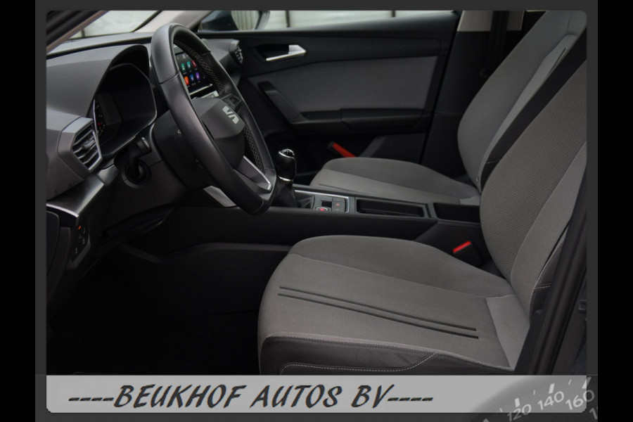 Seat Leon 1.0 TSI Style Business Intense Trekhaak Carplay