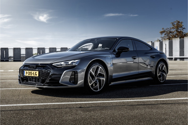 Audi e-tron GT GT 93 kWh | Orgineel NL auto | Adaptive Luchtvering | Matrix Beam | Audi MMI