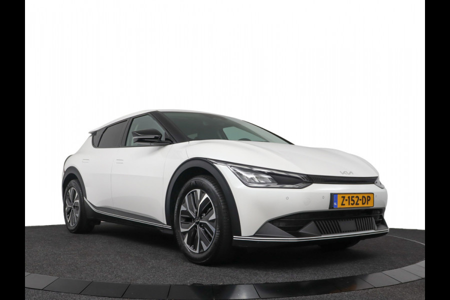 Kia Ev6 Light Edition 58 kWh - Stoel-/ Stuurverwarming - Carplay/Android Auto - Camera - Fabrieksgarantie tot 03-2031 . Kia Ev6 Light Edition 58 kWh - Stoel-/ Stuurverwarming - Carplay/Android Auto - Camera - Fabrieksgarantie tot 03-2031 .