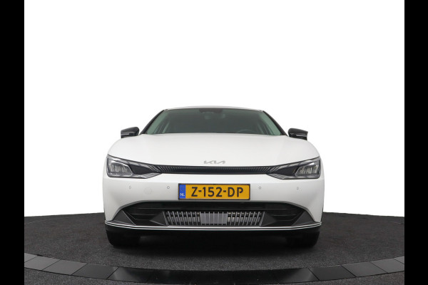 Kia Ev6 Light Edition 58 kWh - Stoel-/ Stuurverwarming - Carplay/Android Auto - Camera - Fabrieksgarantie tot 03-2031 . Kia Ev6 Light Edition 58 kWh - Stoel-/ Stuurverwarming - Carplay/Android Auto - Camera - Fabrieksgarantie tot 03-2031 .