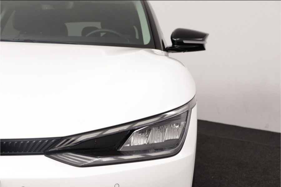 Kia Ev6 Light Edition 58 kWh - Stoel-/ Stuurverwarming - Carplay/Android Auto - Camera - Fabrieksgarantie tot 03-2031 . Kia Ev6 Light Edition 58 kWh - Stoel-/ Stuurverwarming - Carplay/Android Auto - Camera - Fabrieksgarantie tot 03-2031 .