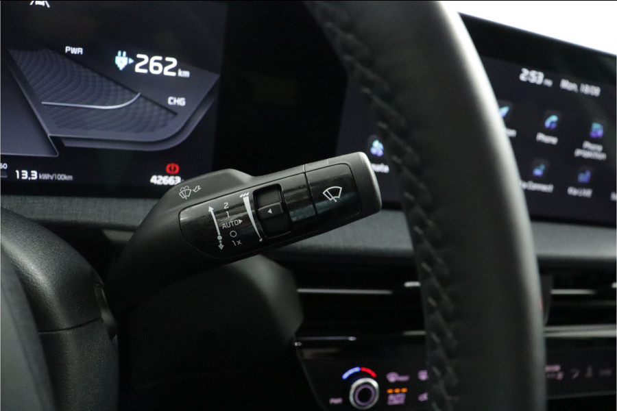 Kia Ev6 Light Edition 58 kWh - Stoel-/ Stuurverwarming - Carplay/Android Auto - Camera - Fabrieksgarantie tot 03-2031 . Kia Ev6 Light Edition 58 kWh - Stoel-/ Stuurverwarming - Carplay/Android Auto - Camera - Fabrieksgarantie tot 03-2031 .