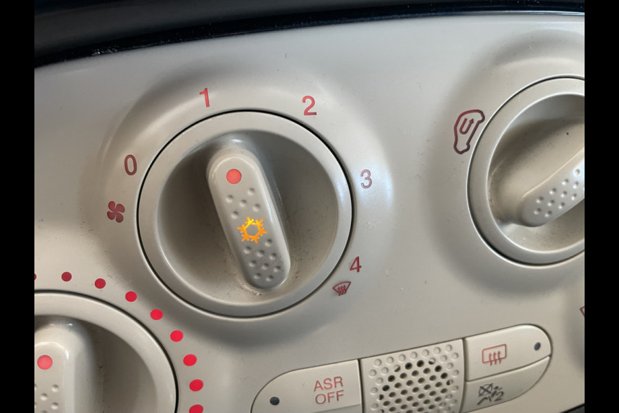 Fiat 500C 0.9 TwinAir Turbo Lounge Cruise control - Airco - Navigatie full map - Bluetooth - Radio - Start/stop systeem