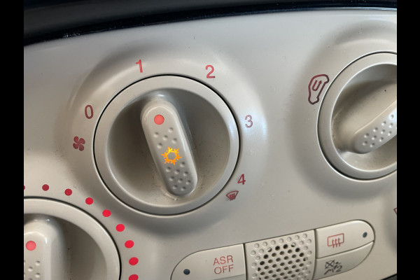 Fiat 500C 0.9 TwinAir Turbo Lounge Cruise control - Airco - Navigatie full map - Bluetooth - Radio - Start/stop systeem