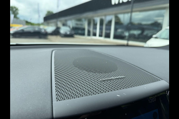 Volvo XC60 2.0 T8 Twin Engine AWD Inscription Pano Plug in Camera Volvo XC60 2.0 T8 Twin Engine AWD Inscription Pano Plug in Camera