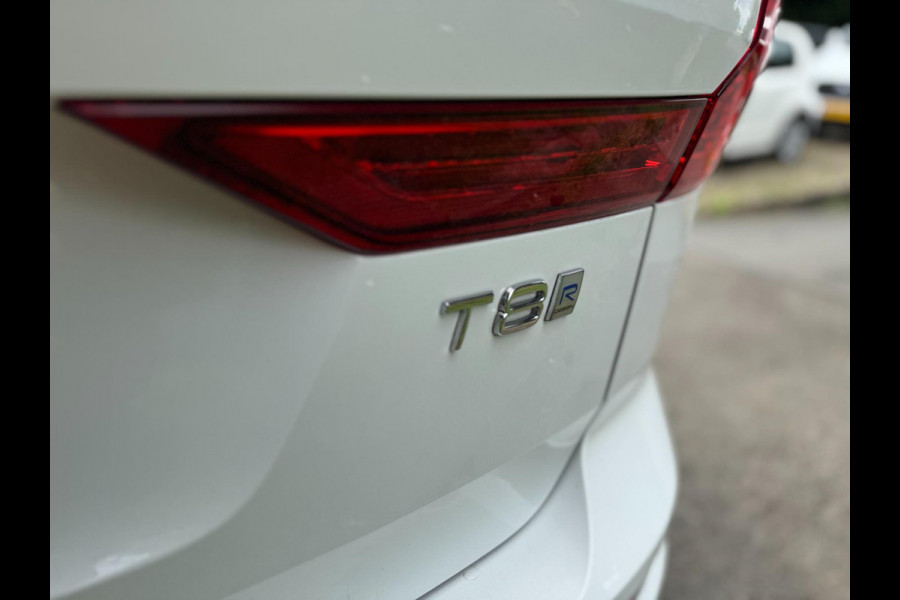 Volvo XC60 2.0 T8 Twin Engine AWD Inscription Pano Plug in Camera Volvo XC60 2.0 T8 Twin Engine AWD Inscription Pano Plug in Camera