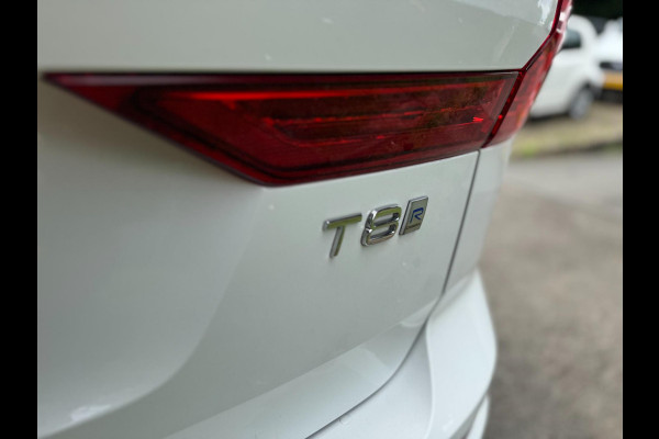 Volvo XC60 2.0 T8 Twin Engine AWD Inscription Pano Plug in Camera Volvo XC60 2.0 T8 Twin Engine AWD Inscription Pano Plug in Camera