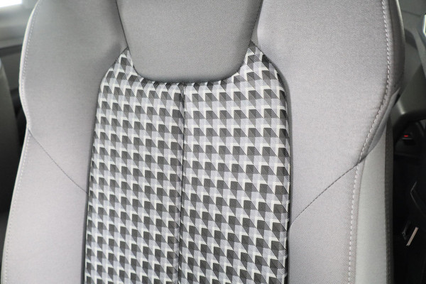 Audi A1 allstreet 30 TFSI Advanced edition 110pk | Private lease vanaf € 597,- pm| Parkeerrijcamera, keyless entry, verwarmbare voerstoelen, led koplampen Audi A1 allstreet 30 TFSI Advanced edition 110pk | Private lease vanaf € 597,- pm| Parkeerrijcamera, keyless entry, verwarmbare voerstoelen, led koplampen