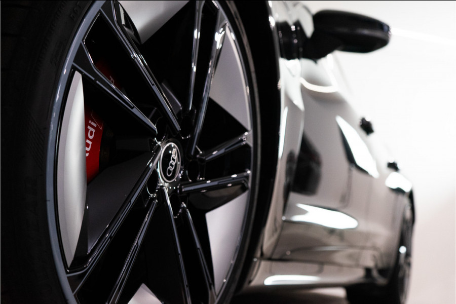Audi e-tron GT RS 93 kWh 600PK | B&O | Pano | Carbon | Luchtvering | Matrix | VOL! 12 MND Garantie