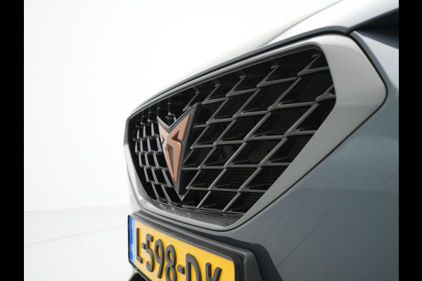 CUPRA Formentor 1.4 e-Hybrid 245pk VZ Performance Panorama Camera Sideassist Navigatie Carplay Stoel/Stuurverwarming 203