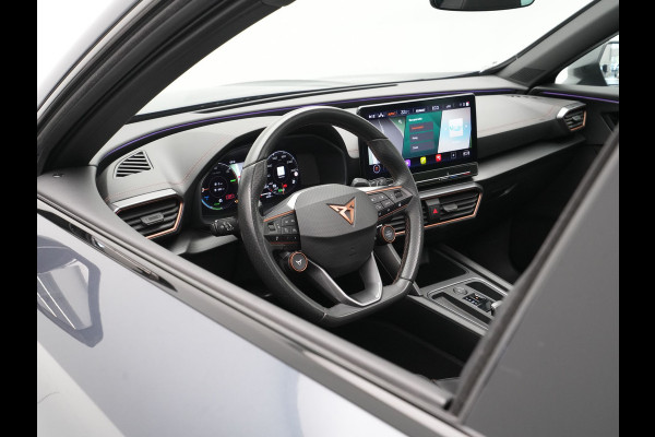 CUPRA Formentor 1.4 e-Hybrid 245pk VZ Performance Panorama Camera Sideassist Navigatie Carplay Stoel/Stuurverwarming 203