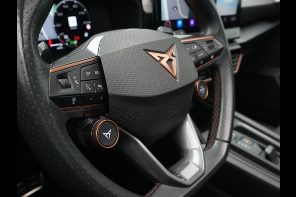 CUPRA Formentor 1.4 e-Hybrid 245pk VZ Performance Panorama Camera Sideassist Navigatie Carplay Stoel/Stuurverwarming 203