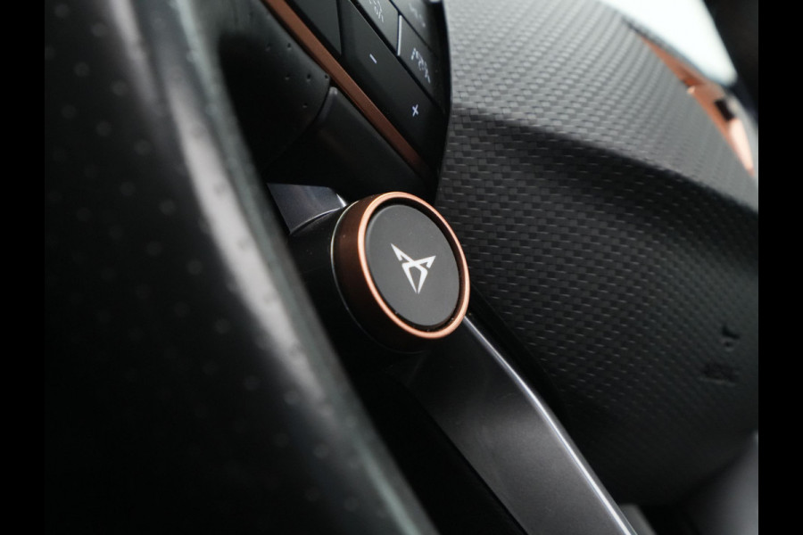 CUPRA Formentor 1.4 e-Hybrid 245pk VZ Performance Panorama Camera Sideassist Navigatie Carplay Stoel/Stuurverwarming 203