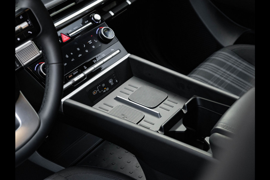 Hyundai Santa Fe 1.6 T-GDI PHEV 4WD - 7-zits - ACC - Elektrische Stoelen - Camera