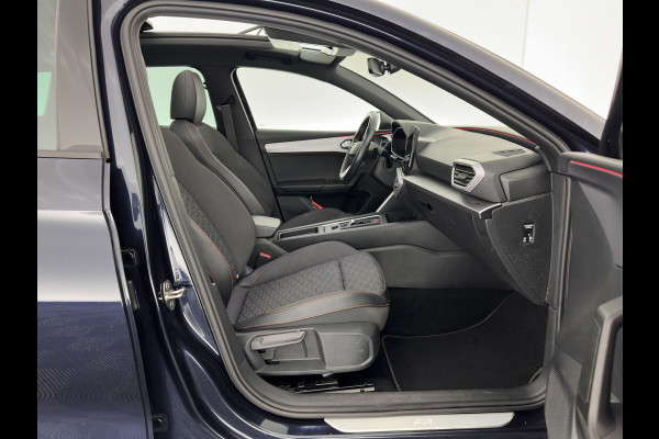 Seat Leon Sportstourer 2.0 TDI FR Business Intense (INCL-BTW) Aut.  *PANO | FULL-LED | ADAPTIVE-CRUISE | DIGI-COCKPIT | NAVI-FULLMAP | LEATHER-MICROFIBRE | CARPLAY | KEYLESS | SHIFT-PADDLES | SPORT-SEATS | AMBIENT-LIGHT | CAMERA | 17''ALU | T