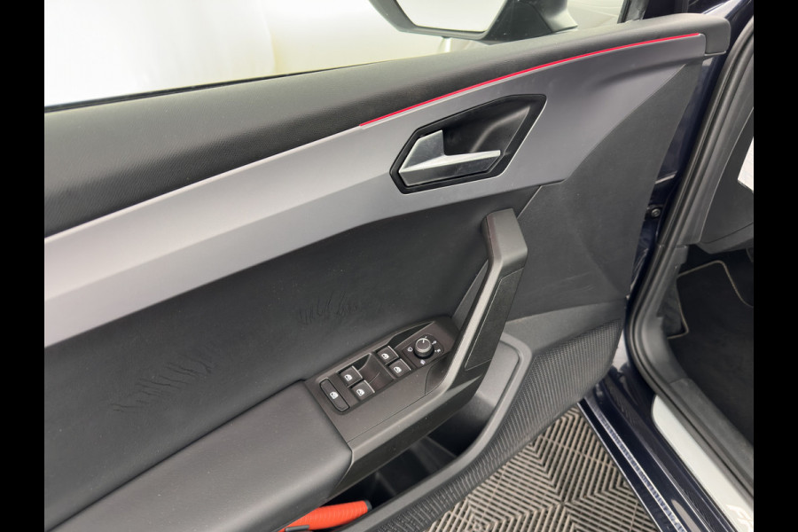 Seat Leon Sportstourer 2.0 TDI FR Business Intense (INCL-BTW) Aut.  *PANO | FULL-LED | ADAPTIVE-CRUISE | DIGI-COCKPIT | NAVI-FULLMAP | LEATHER-MICROFIBRE | CARPLAY | KEYLESS | SHIFT-PADDLES | SPORT-SEATS | AMBIENT-LIGHT | CAMERA | 17''ALU | T