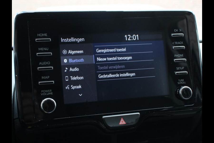 Toyota Yaris 1.5 Hybrid Comfort Aut Carplay Automatische Airco Toyota Safety Sense Adaptieve lampen Verkeerborden herkenning bots waarschuwing