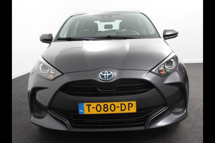 Toyota Yaris 1.5 Hybrid Comfort Aut Carplay Automatische Airco Toyota Safety Sense Adaptieve lampen Verkeerborden herkenning bots waarschuwing
