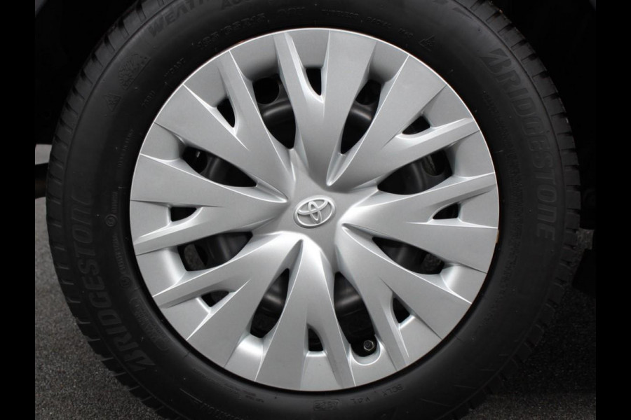 Toyota Yaris 1.5 Hybrid Comfort Aut Carplay Automatische Airco Toyota Safety Sense Adaptieve lampen Verkeerborden herkenning bots waarschuwing