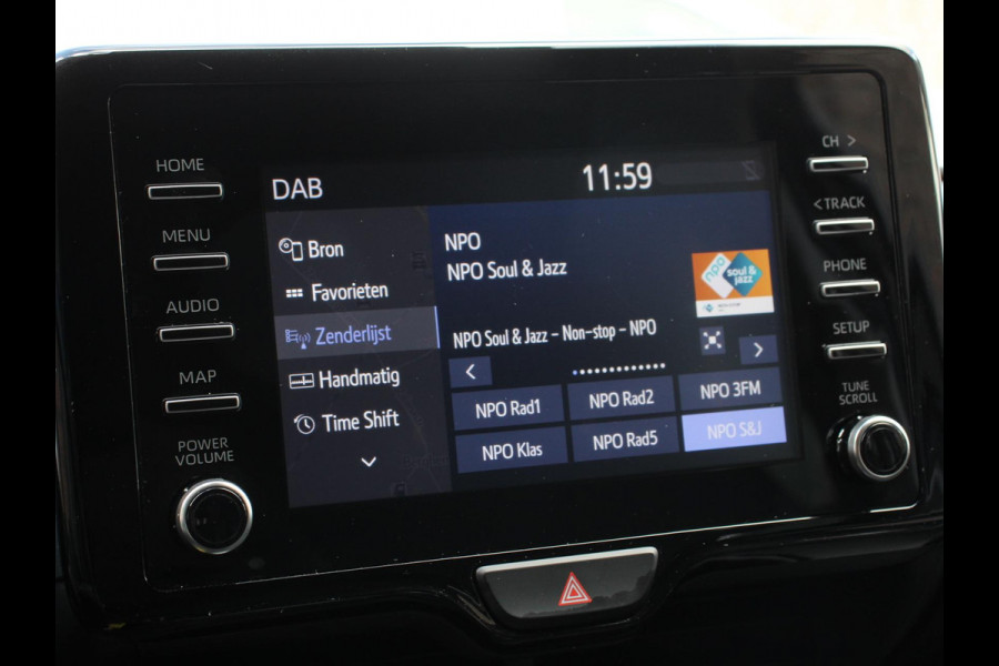 Toyota Yaris 1.5 Hybrid Comfort Aut Carplay Automatische Airco Toyota Safety Sense Adaptieve lampen Verkeerborden herkenning bots waarschuwing