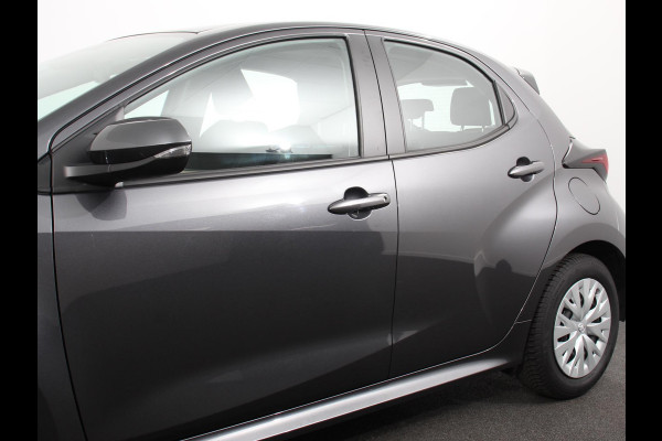 Toyota Yaris 1.5 Hybrid Comfort Aut Carplay Automatische Airco Toyota Safety Sense Adaptieve lampen Verkeerborden herkenning bots waarschuwing