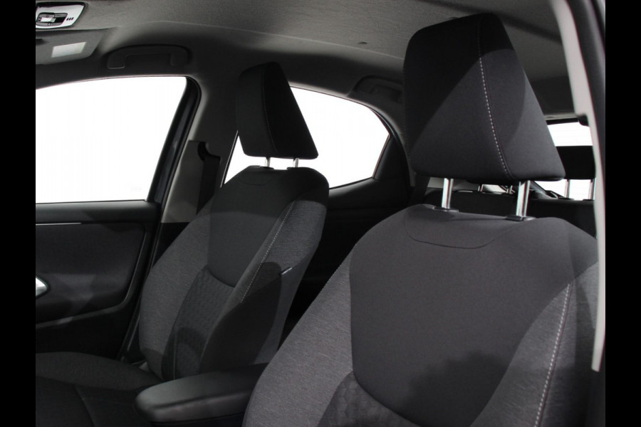 Toyota Yaris 1.5 Hybrid Comfort Aut Carplay Automatische Airco Toyota Safety Sense Adaptieve lampen Verkeerborden herkenning bots waarschuwing