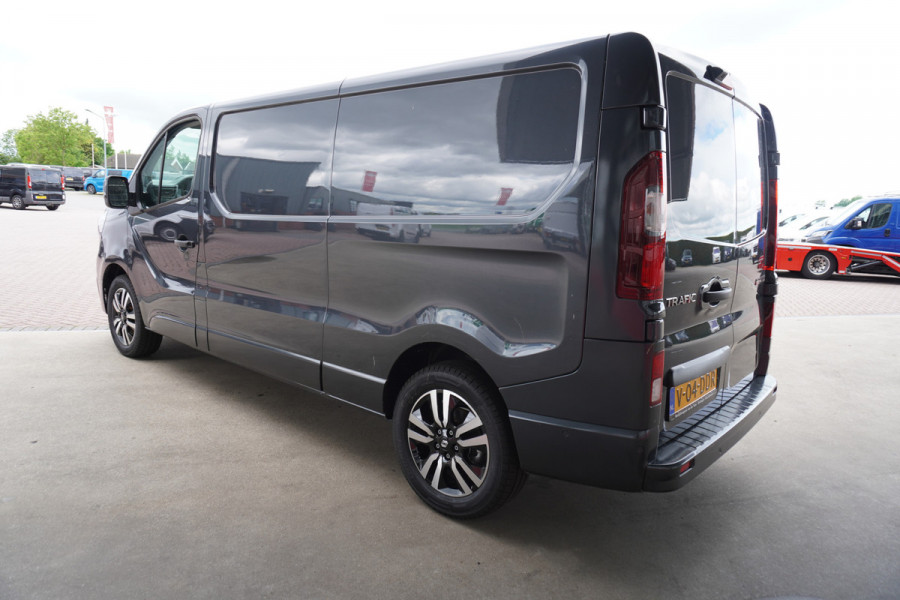 Renault Trafic 2.0 dCi 130PK T30 L2H1 Work Edition Nr. V031 | Airco | Cruise | Navi | Camera | Lm Velgen | Betimmering