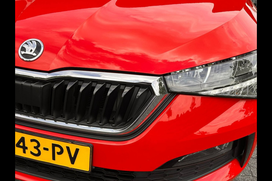 Škoda SCALA 1.5 TSI 150pk Sport Business DSG Automaat | Panorama | Trekhaak | Sport interieur | Climate | Cruise Con trol | occasion Škoda SCALA 1.5 TSI 150pk Sport Business DSG Automaat | Panorama | Trekhaak | Sport interieur | Climate | Cruise Con trol | occasion