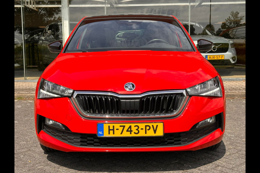 Škoda SCALA 1.5 TSI 150pk Sport Business DSG Automaat | Panorama | Trekhaak | Sport interieur | Climate | Cruise Con trol | occasion Škoda SCALA 1.5 TSI 150pk Sport Business DSG Automaat | Panorama | Trekhaak | Sport interieur | Climate | Cruise Con trol | occasion