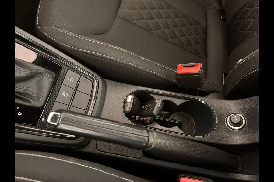 Škoda SCALA 1.5 TSI 150pk Sport Business DSG Automaat | Panorama | Trekhaak | Sport interieur | Climate | Cruise Con trol | occasion Škoda SCALA 1.5 TSI 150pk Sport Business DSG Automaat | Panorama | Trekhaak | Sport interieur | Climate | Cruise Con trol | occasion