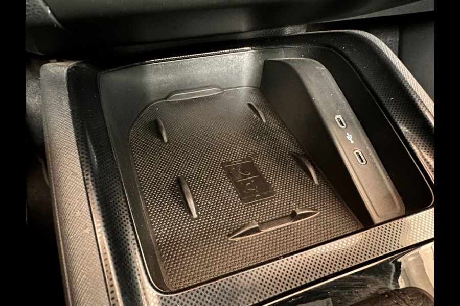 Škoda SCALA 1.5 TSI 150pk Sport Business DSG Automaat | Panorama | Trekhaak | Sport interieur | Climate | Cruise Con trol | occasion Škoda SCALA 1.5 TSI 150pk Sport Business DSG Automaat | Panorama | Trekhaak | Sport interieur | Climate | Cruise Con trol | occasion