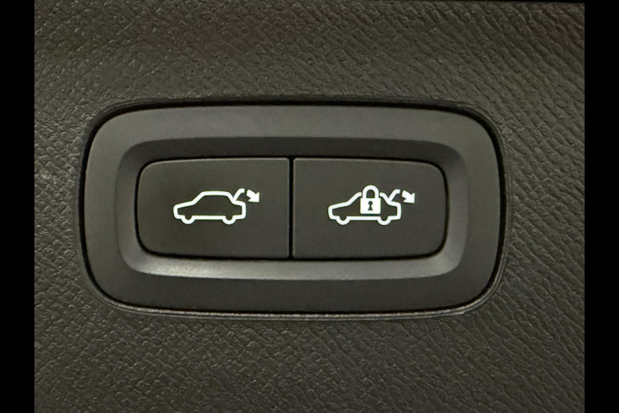 Volvo XC90 2.0 T8 Recharge AWD R-Design Long Range | Open dak | Keyless | Harman/Kardon | BLIS | Adapt. Cruise control | Leder/Alcantara Volvo XC90 2.0 T8 Recharge AWD R-Design Long Range | Open dak | Keyless | Harman/Kardon | BLIS | Adapt. Cruise control | Leder/Alcantara