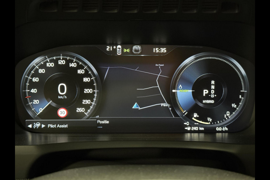 Volvo XC90 2.0 T8 Recharge AWD R-Design Long Range | Open dak | Keyless | Harman/Kardon | BLIS | Adapt. Cruise control | Leder/Alcantara Volvo XC90 2.0 T8 Recharge AWD R-Design Long Range | Open dak | Keyless | Harman/Kardon | BLIS | Adapt. Cruise control | Leder/Alcantara