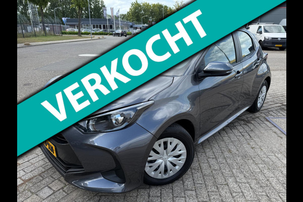 Toyota Yaris 1.5 Hybrid 2022 ACTIVE 171 PK! NAVI CARPLAY ACC CLIMA NAP Toyota Yaris 1.5 Hybrid 2022 ACTIVE 171 PK! NAVI CARPLAY ACC CLIMA NAP