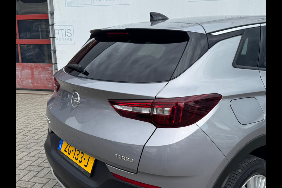 Opel Grandland X 1.2 Turbo Innovation NL-AUTO | NAVI | CARPLAY Opel Grandland X 1.2 Turbo Innovation NL-AUTO | NAVI | CARPLAY