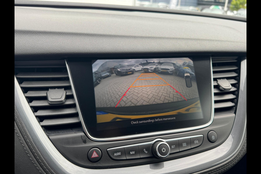 Opel Grandland X 1.2 Turbo Innovation NL-AUTO | NAVI | CARPLAY Opel Grandland X 1.2 Turbo Innovation NL-AUTO | NAVI | CARPLAY