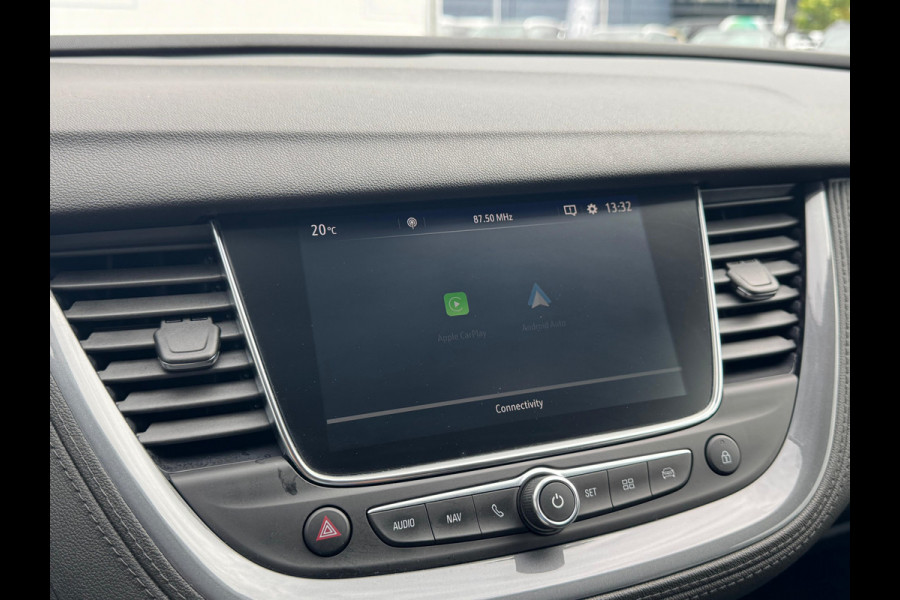 Opel Grandland X 1.2 Turbo Innovation NL-AUTO | NAVI | CARPLAY Opel Grandland X 1.2 Turbo Innovation NL-AUTO | NAVI | CARPLAY